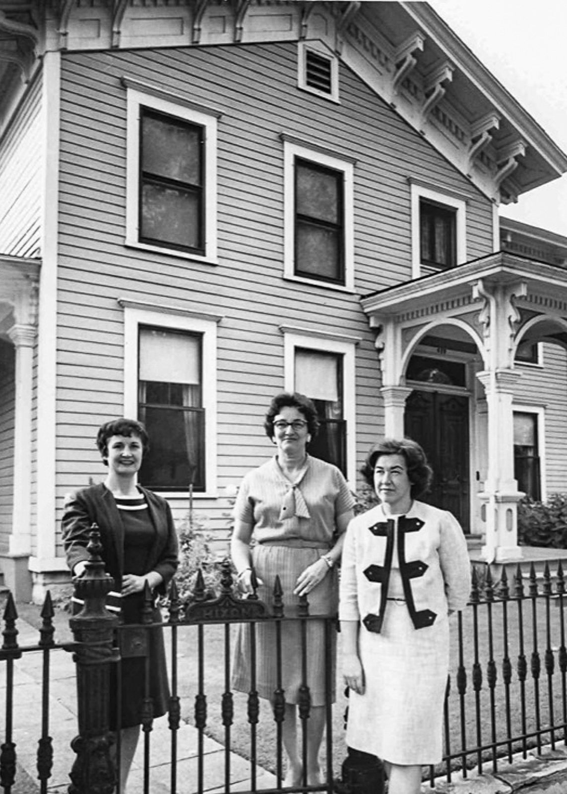 Unknown, Gideon C. Hixon House, 1962